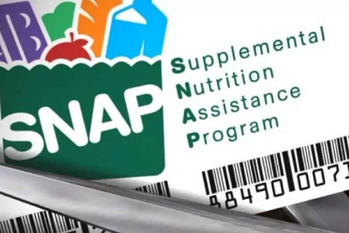 Food stamp benefits extended through February, despite gov't shutdown ...
